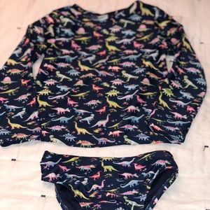 GAP Girls Dinosaur long sleeve swimsuit 4 Years 4T